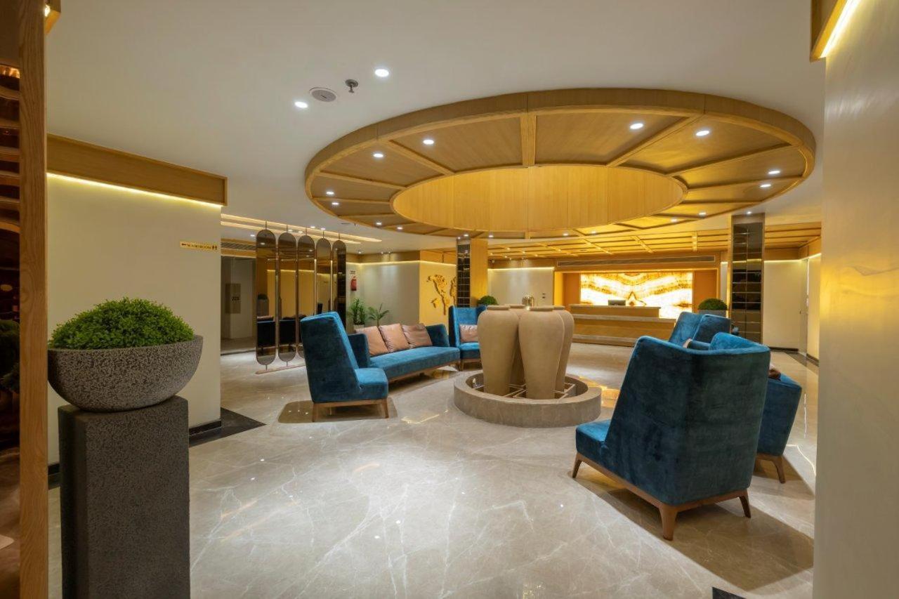 Sarovar Portico Morbi Εξωτερικό φωτογραφία