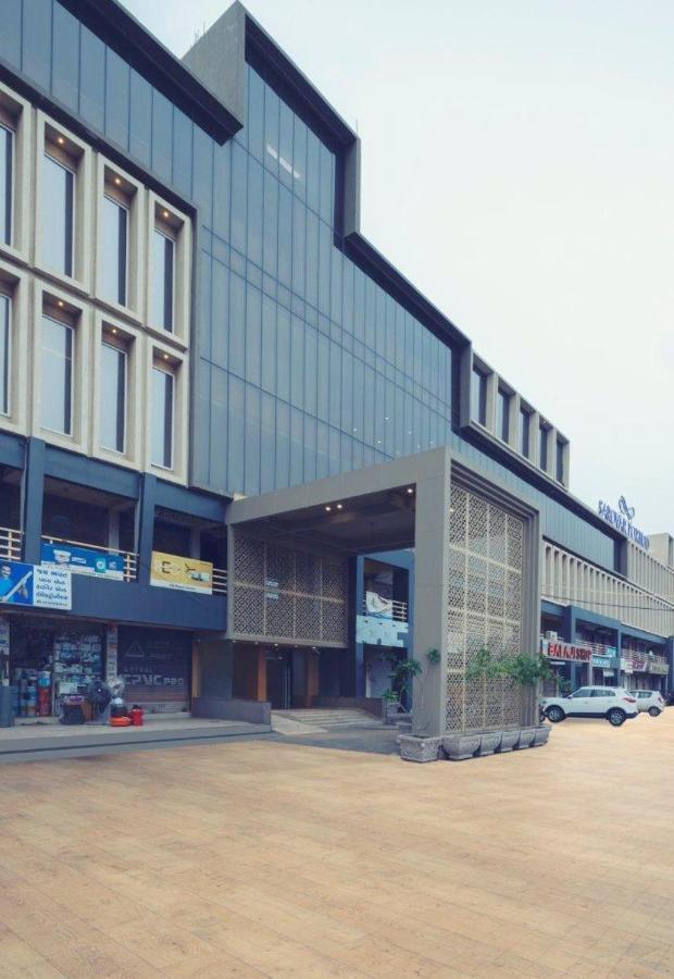 Sarovar Portico Morbi Εξωτερικό φωτογραφία