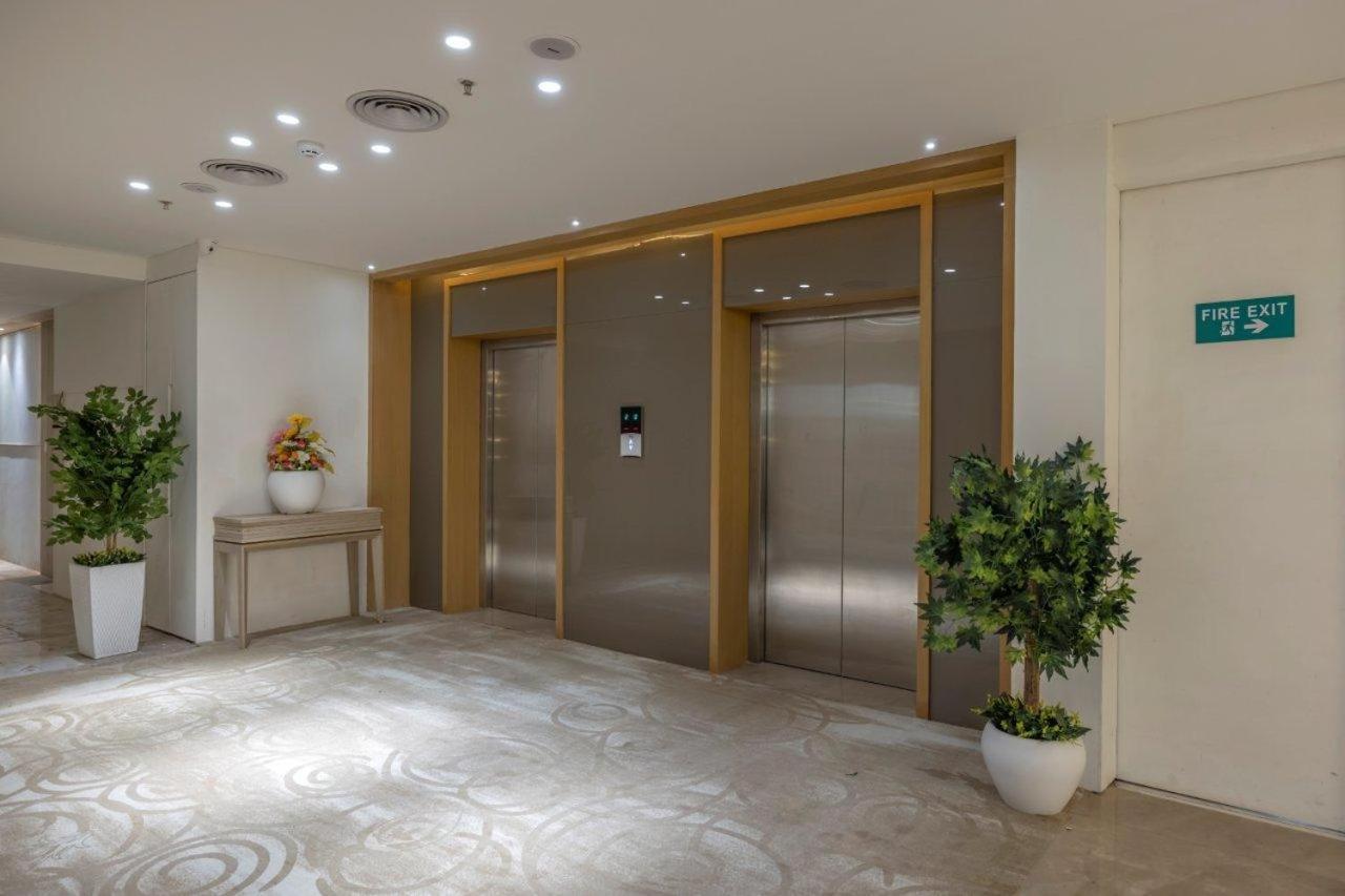 Sarovar Portico Morbi Εξωτερικό φωτογραφία